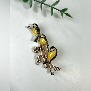 🤍Smithsonian Institute Brooch Birds on a Snowy Branch